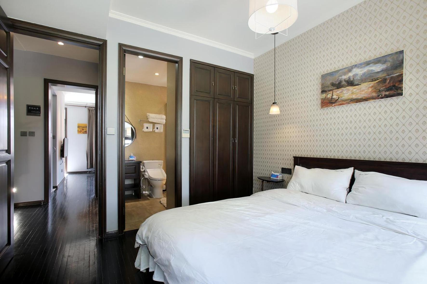 Shanghai Downtown Hills Boutique Guesthouse - Near Metro Line 7, Exit 3, Changping Road Номер фото