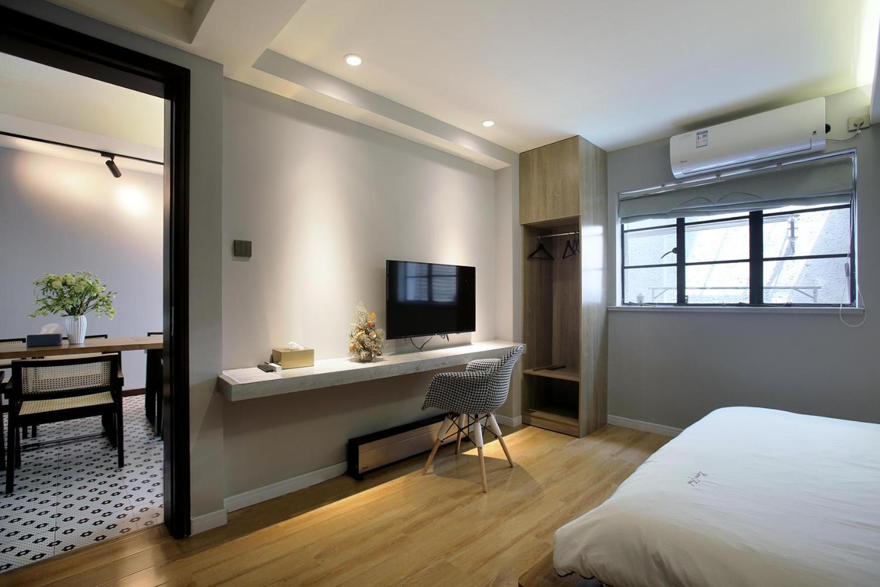 Shanghai Downtown Hills Boutique Guesthouse - Near Metro Line 7, Exit 3, Changping Road Номер фото